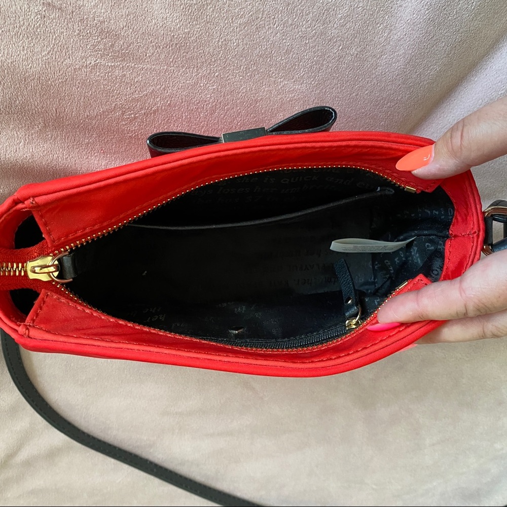 Kate Spade Crossbody - Picture 3 of 6